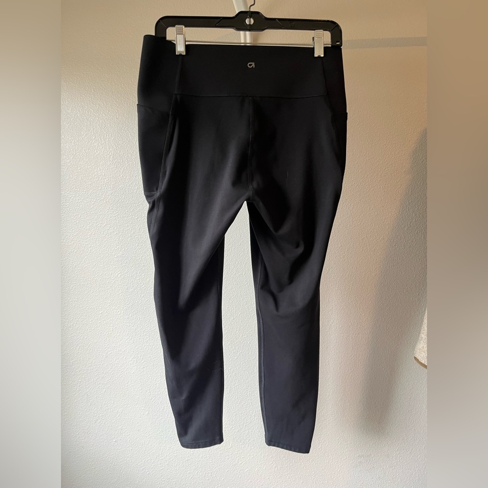 GAP Black GapFit Leggings 7/8 length - Picture 2 of 7